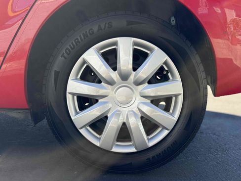 Used 2016 Toyota Prius C One image 34