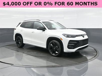 New 2025 Volkswagen Tiguan SE R-Line