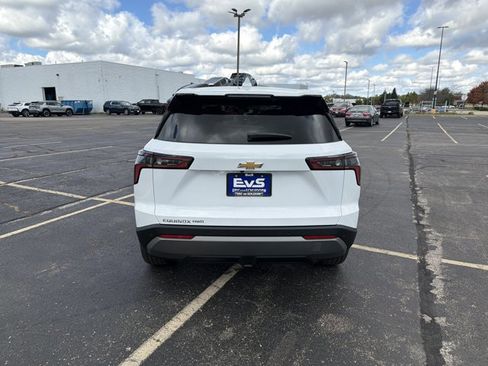 New 2026 Chevrolet Equinox LT w/ Convenience Package II image 6