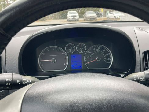 Used 2009 Hyundai Elantra Touring Wagon 4D w/ Premium-Sport Pkg 2 image 15