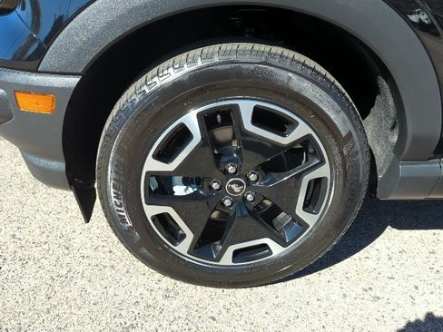 Used 2023 Ford Bronco Sport Outer Banks w/ Tech Package image 25