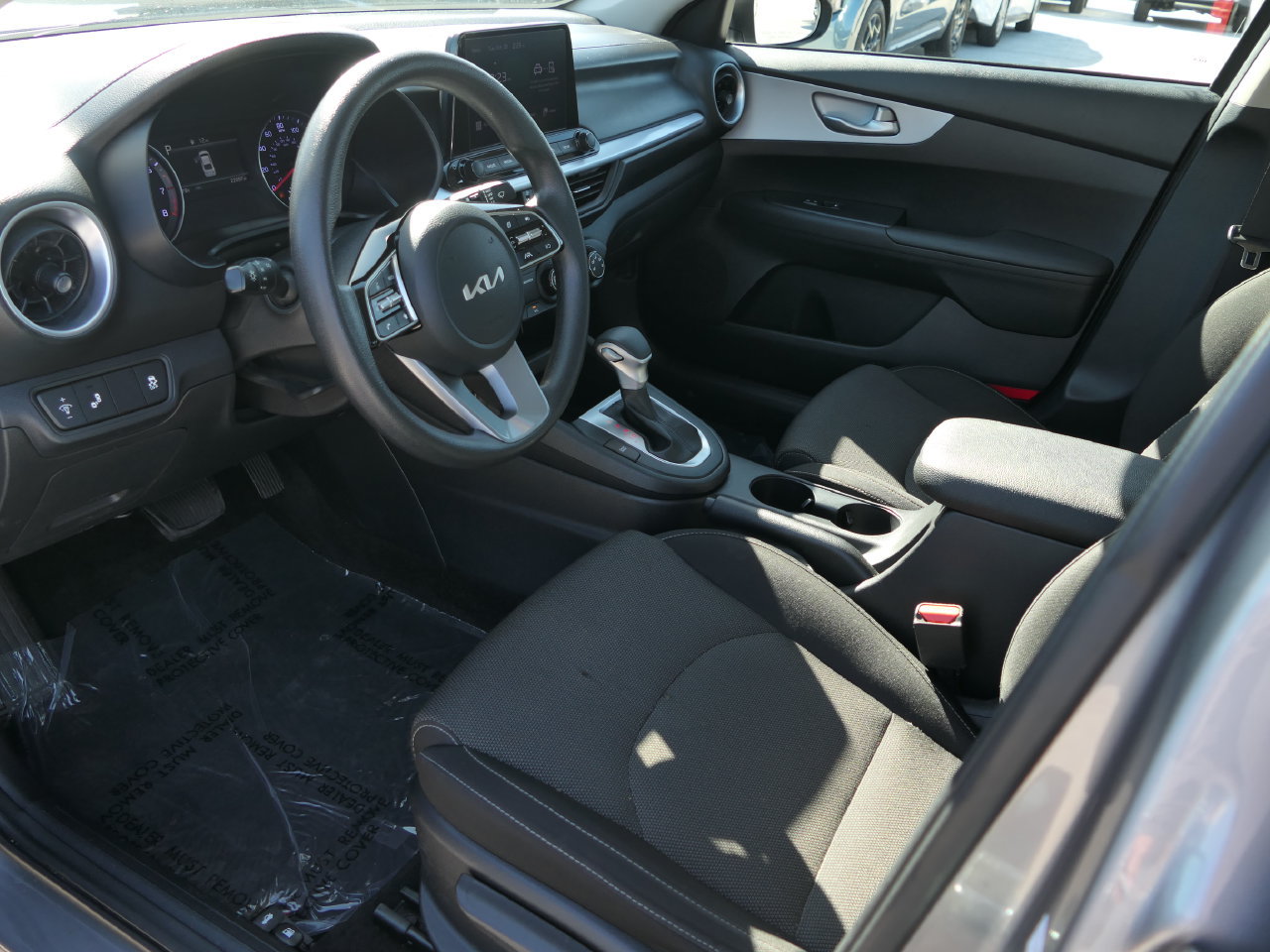 Certified 2024 Kia Forte LXS w/ LXS Technology Package FWD image 13