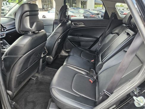 Used 2023 Kia Sportage EX FWD image 10