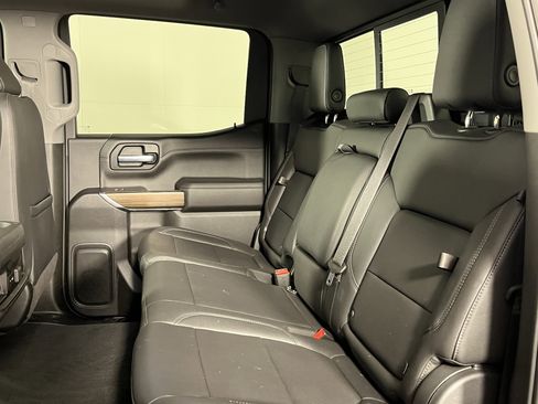 Used 2021 Chevrolet Silverado 1500 LT Trail Boss w/ Convenience Package II image 14