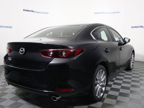 New 2026 MAZDA MAZDA3 2.5 S Sedan w/ Preferred Pkg image 4