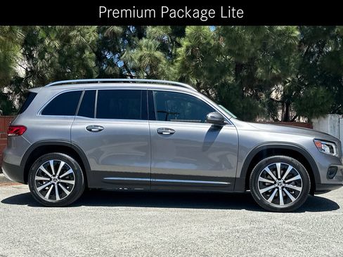 Certified 2022 Mercedes-Benz GLB 250 4MATIC image 4