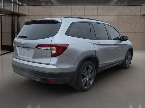 Used 2022 Honda Pilot Sport image 6