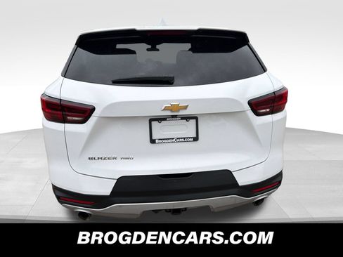 Used 2025 Chevrolet Blazer LT AWD/4WD image 7