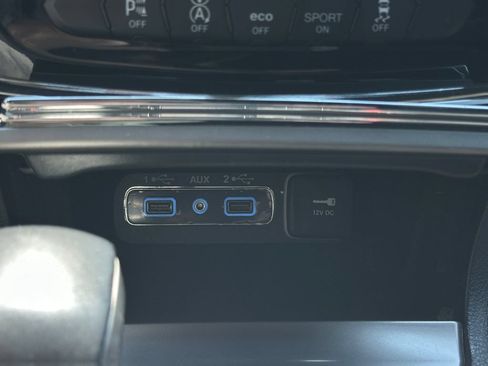 Used 2021 Jeep Grand Cherokee Laredo X RWD image 26