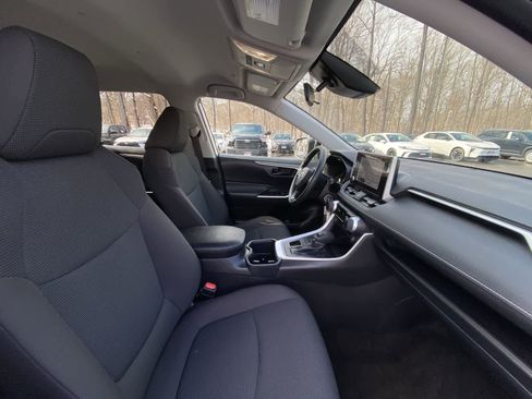 Used 2025 Toyota RAV4 LE image 23