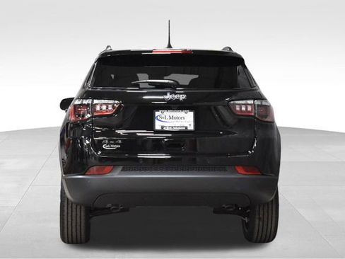 New 2026 Jeep Compass Limited image 8