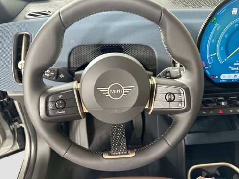 Certified 2025 MINI Cooper Countryman S w/ Comfort Package Max image 10