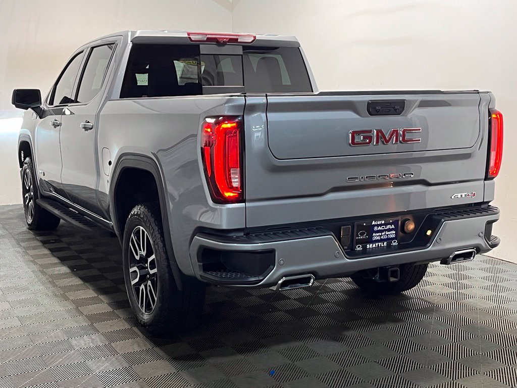 Used 2025 GMC Sierra 1500 AT4 w/ AT4 Premium Package AWD/4WD image 23