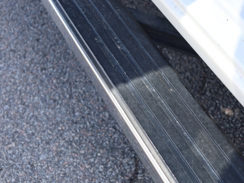 Used 2017 Chevrolet Silverado 1500 High Country image 31