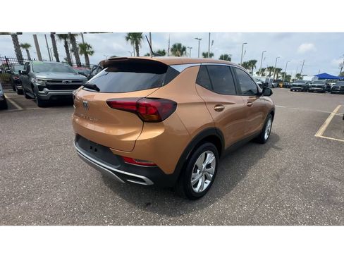 Used 2024 Buick Encore GX Preferred w/ Advanced Technology Package FWD image 2
