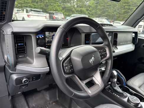 Used 2024 Ford Bronco Black Diamond AWD/4WD image 11