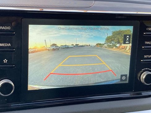 Used 2021 Kia K5 LXS image 16