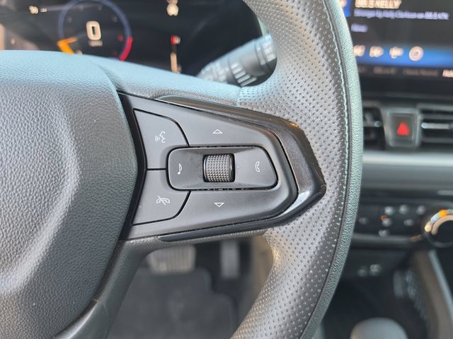 Used 2025 Chevrolet TrailBlazer LT FWD image 37
