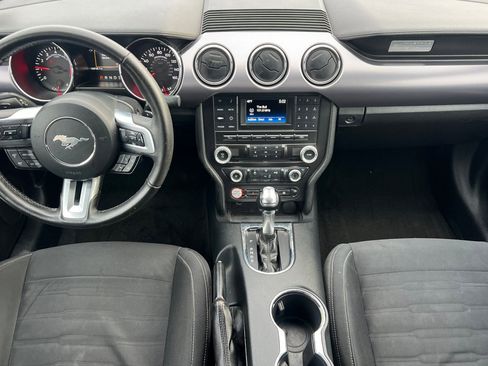 Used 2016 Ford Mustang Coupe image 10