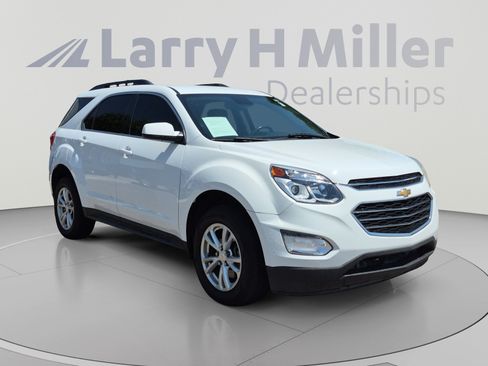 Used 2017 Chevrolet Equinox LT w/ Convenience Package FWD image 7