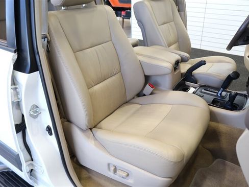 Used 1999 Toyota Land Cruiser AWD/4WD image 15