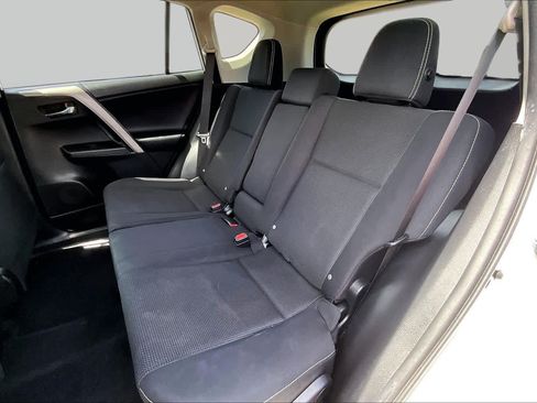 Used 2016 Toyota RAV4 XLE AWD/4WD image 20