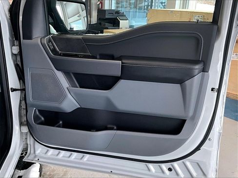 Used 2024 Ford F150 XLT image 12