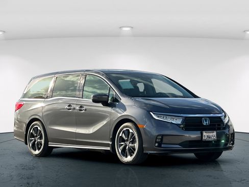 Certified 2024 Honda Odyssey Elite image 8
