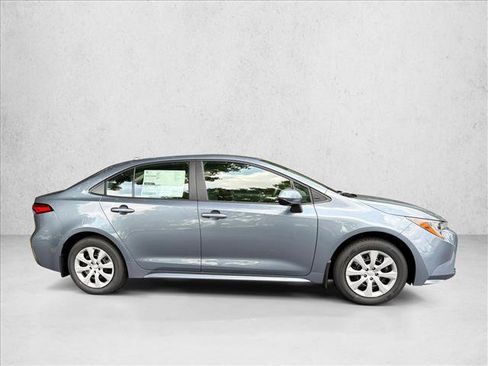 New 2026 Toyota Corolla LE FWD image 2