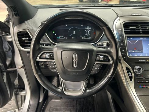 Used 2020 Lincoln Nautilus Reserve w/ Equipment Group 201A AWD/4WD image 15
