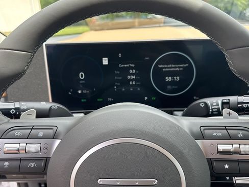 New 2025 Hyundai Sonata Limited image 16