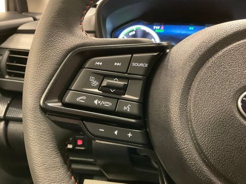 New 2026 Subaru Crosstrek 2.5i Limited w/ Crosstrek Mirror Package AWD/4WD image 16