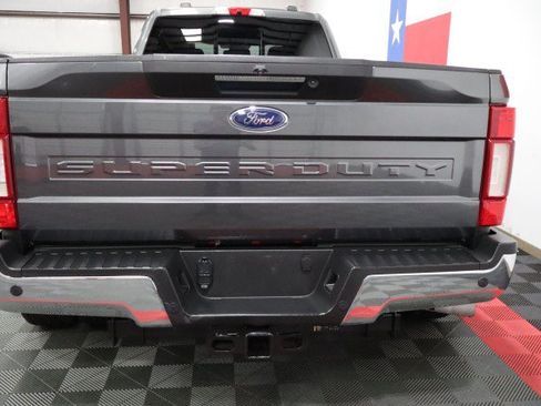 Used 2020 Ford F350 Lariat w/ Lariat Ultimate Package AWD/4WD image 12