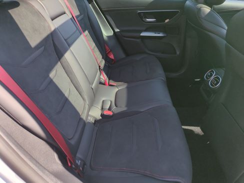Certified 2024 Mercedes-Benz GLC 43 AMG 4MATIC image 33