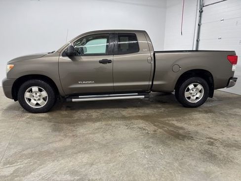 Used 2010 Toyota Tundra Grade image 8