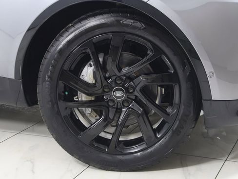 Used 2023 Land Rover Discovery S R-Dynamic AWD/4WD image 19