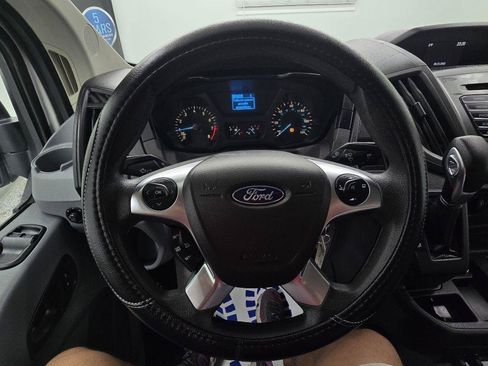 Used 2019 Ford Transit 250 130 Low Roof RWD image 33