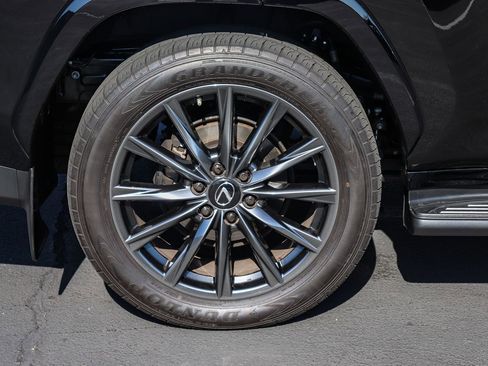Used 2023 Lexus LX 600 F Sport w/ Accessory Package (Z1) AWD/4WD image 9