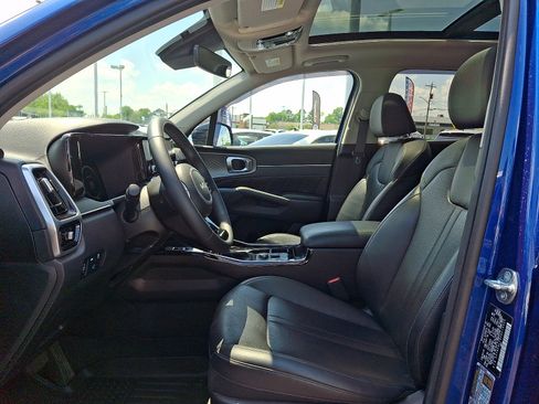 Used 2023 Kia Sorento SX AWD/4WD image 13