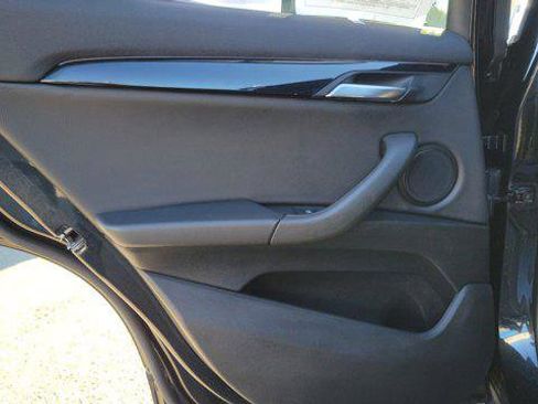 Used 2019 BMW X2 sDrive28i image 16