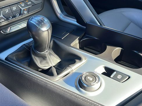 Used 2017 Chevrolet Corvette Stingray Coupe w/ 1LT image 16