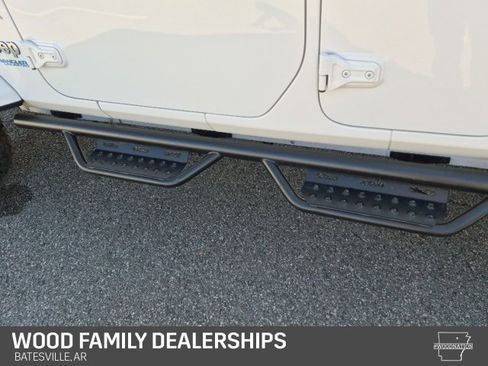 Used 2021 Jeep Wrangler Unlimited Sahara 4xe image 11