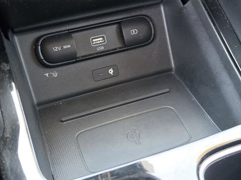 Certified 2022 Kia Telluride EX w/ EX Premium Package AWD/4WD image 36