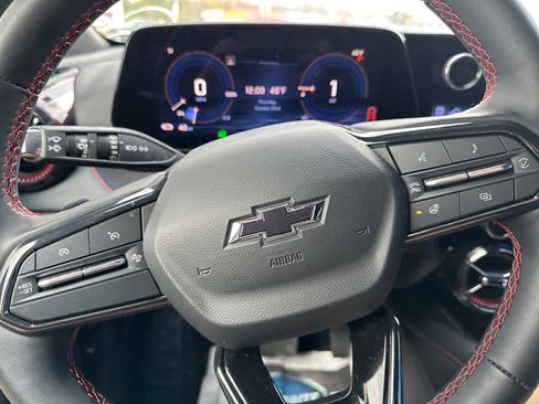 Used 2024 Chevrolet Blazer EV RS image 12