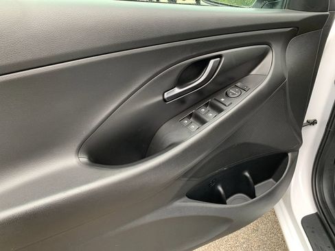 Used 2020 Hyundai Elantra GT N Line FWD image 12