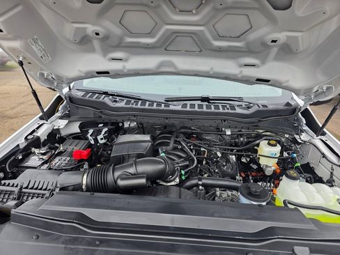 New 2026 Ford F350 XLT w/ FX4 Off-Road Package image 23