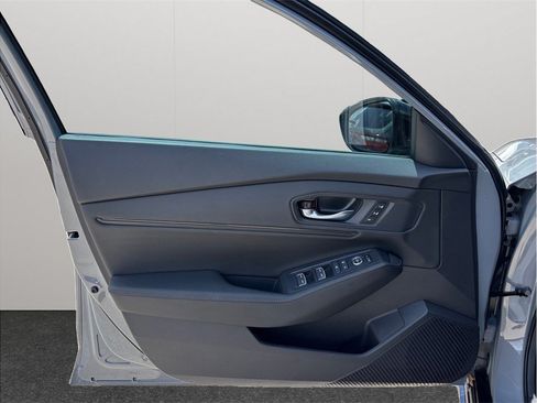 Used 2025 Honda Accord Sport image 18