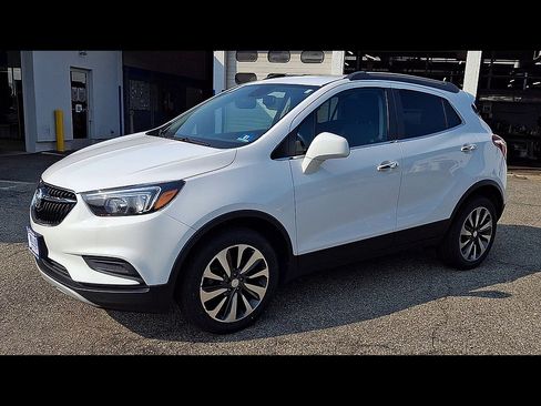 Certified 2021 Buick Encore Preferred w/ Safety Package AWD/4WD image 4