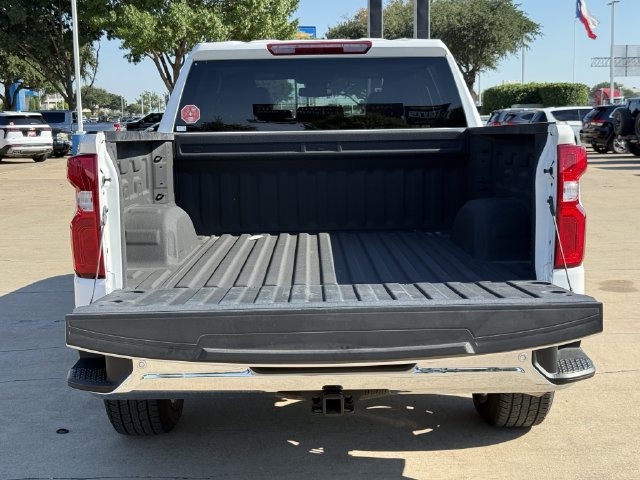Certified 2025 Chevrolet Silverado 1500 LTZ AWD/4WD image 33