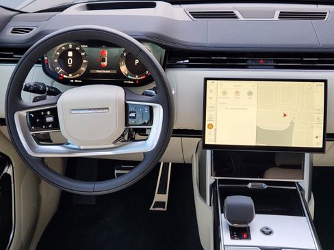 New 2026 Land Rover Range Rover Long Wheelbase SE image 27
